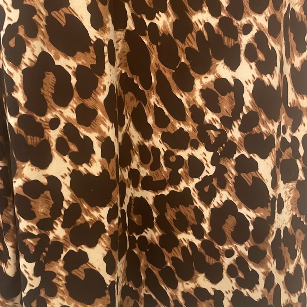 Tank - Picture 3 of 4